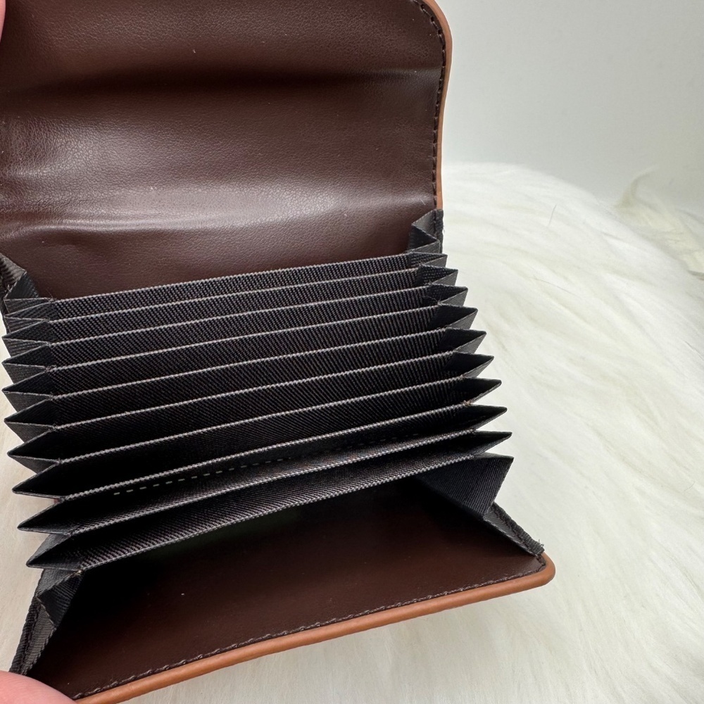 Women’s Minimalist Brown Card Wallet - Picture 2 of 6